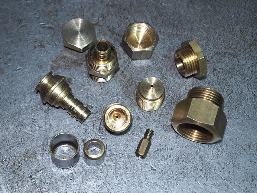Штуцера, заглушки, втулки из латуни, бронзы