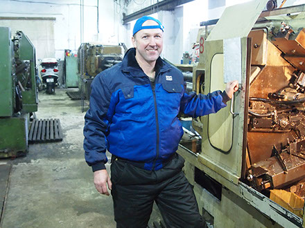 Токарные работы на токарном станке