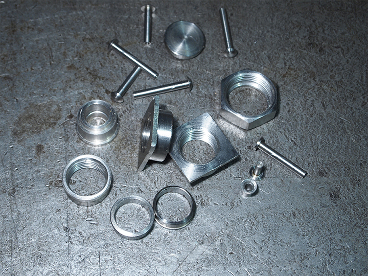 Торцевые заглушки 1/2", гайки 3/4", втулки 1/2", заклепки, кольца 